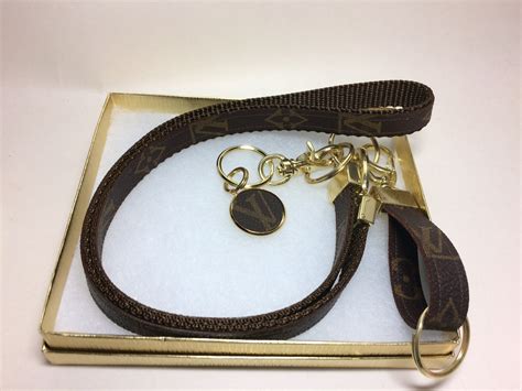 Louis Vuitton lanyard keychain